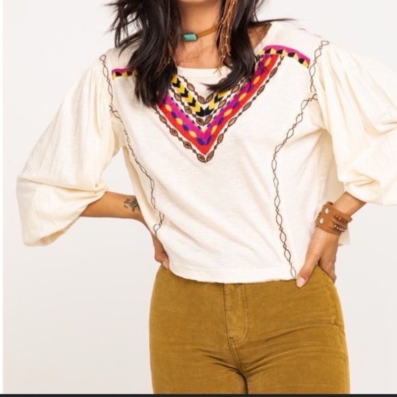 FREE PEOPLE Hand me Down Boho
Cropped Top Size S - Picture 3 of 7